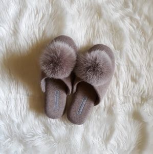 Neiman Marcus %100 cashmere slippers